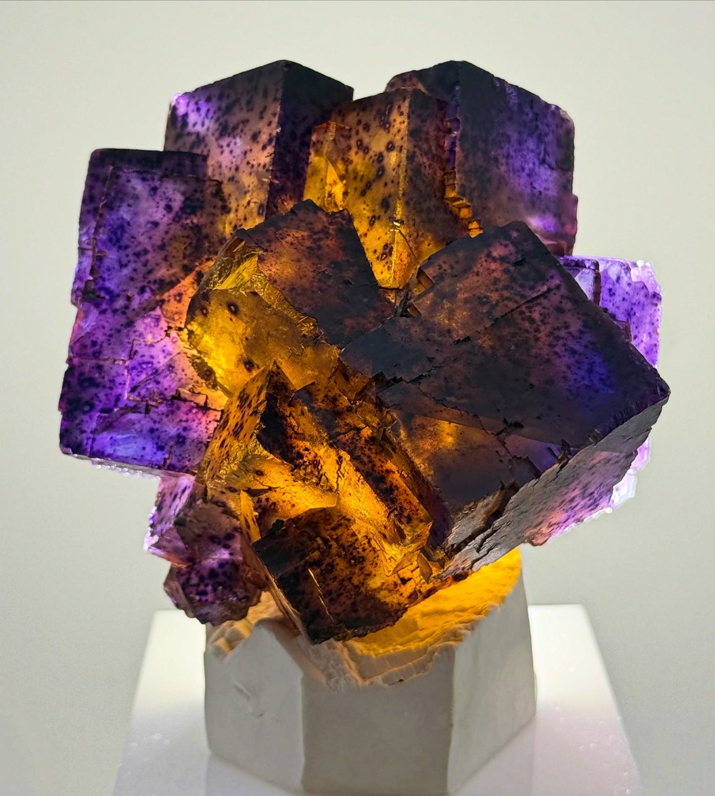 Illinois perfection frozen in crystal form