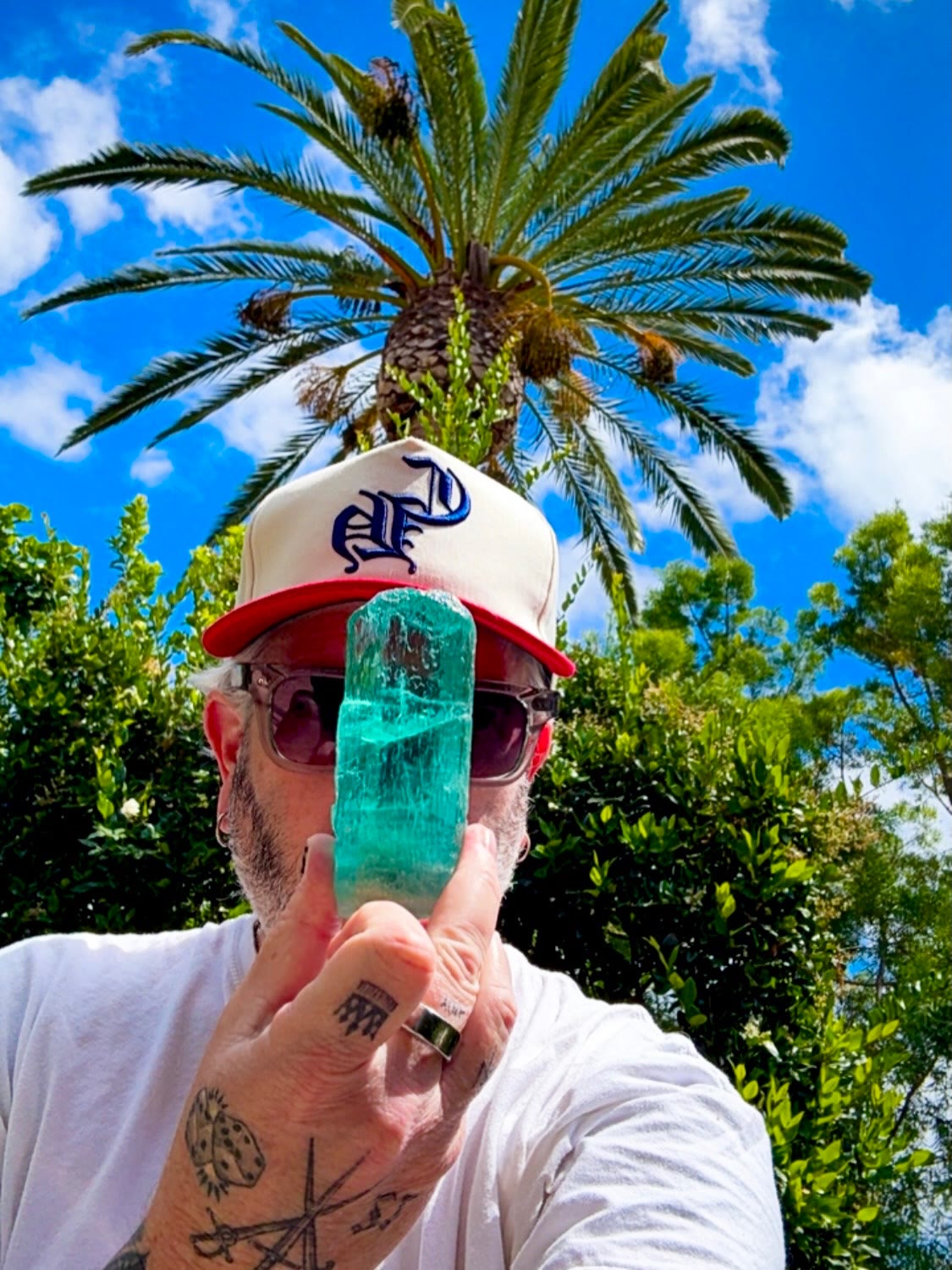 Palm trees, blue skies, and one absolute Brazilian heater… NFS