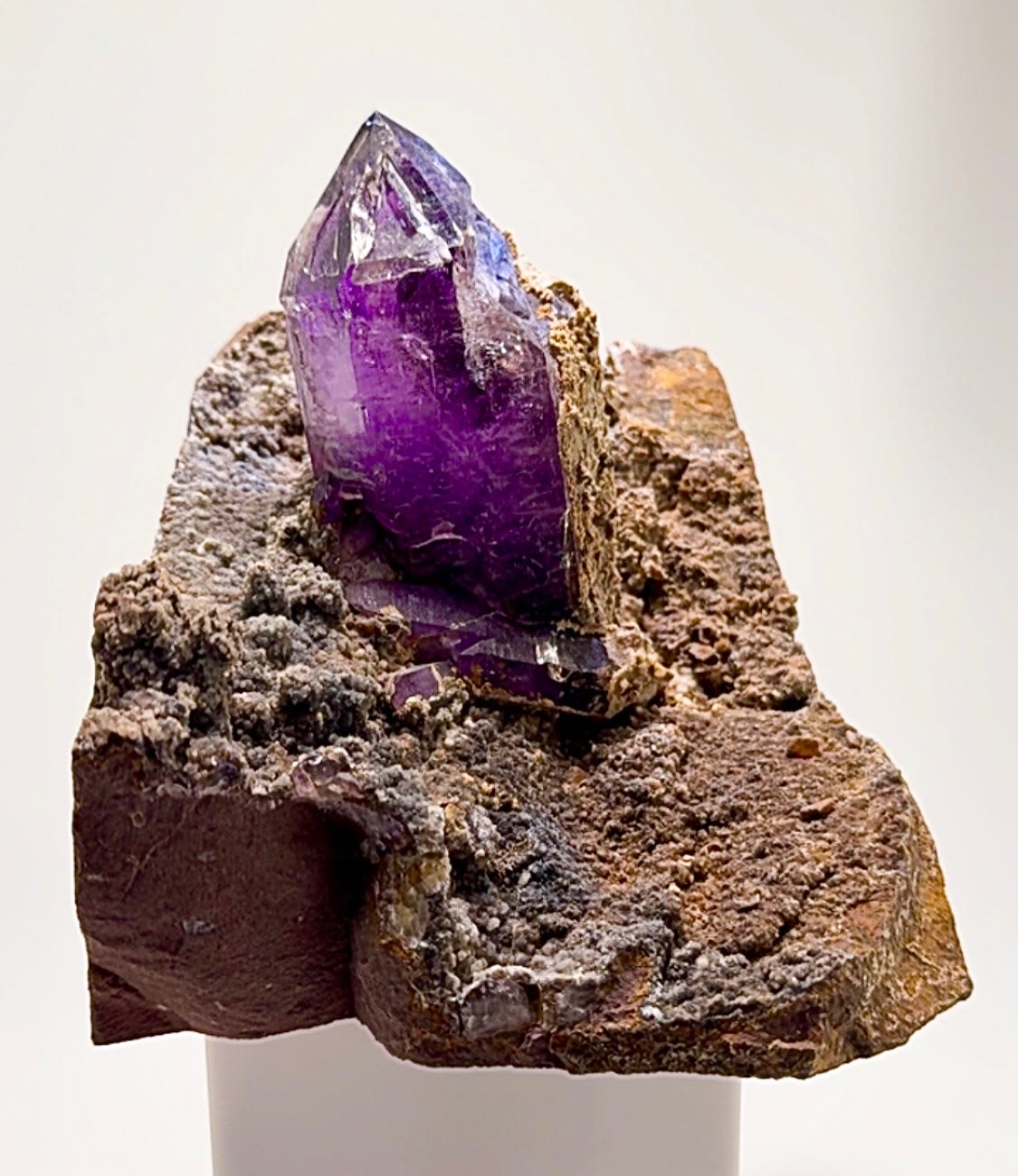 BUKS CLAIM AMETHYST ON MATRIX — SERIOUS PRESENCE