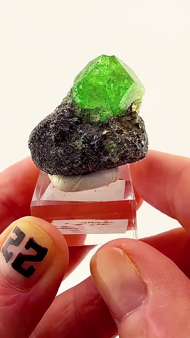 TSAVORITE ON GRAPHITE — TANZANIAN GREEN MAGIC