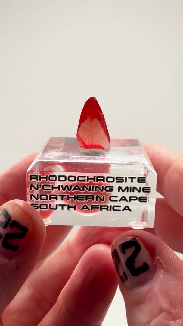 RHODOCHROSITE FIRE FROM SOUTH AFRICA