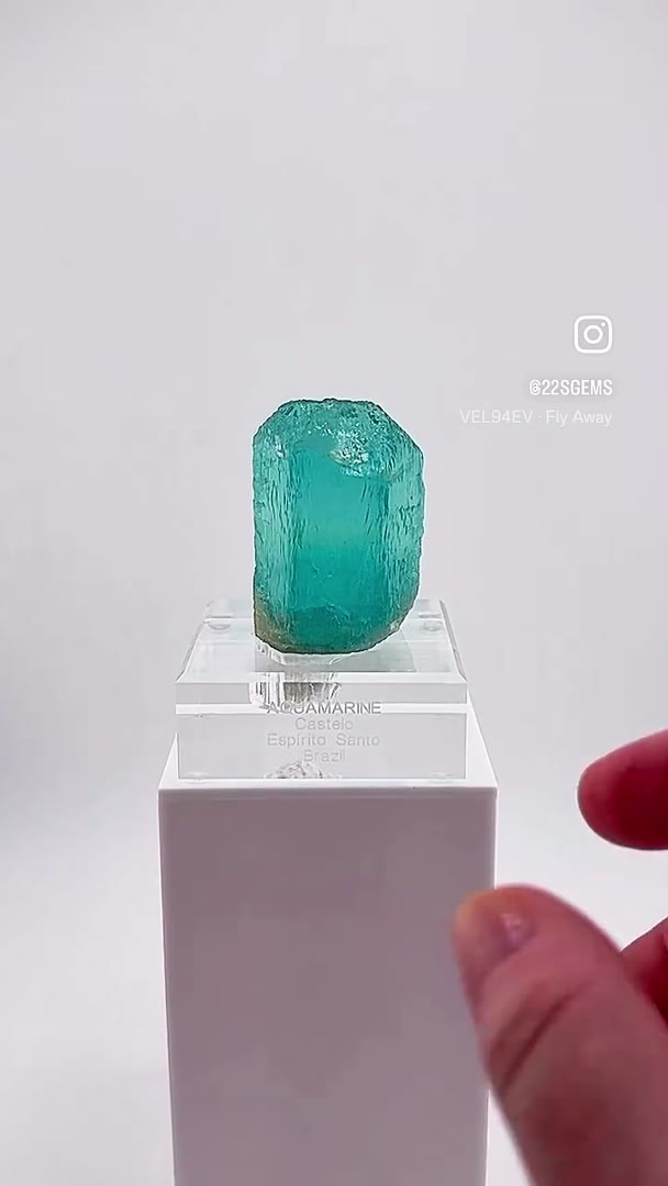 157.32 GRAMS OF CASTELO AQUAMARINE INSANITY… THIS COLOR DOESN’T EVEN LOOK REAL!