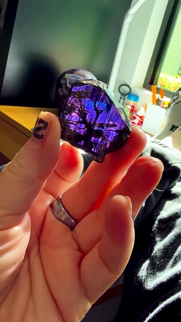 39.61 GRAMS OF ELECTRIC BLUE TANZANITE INSANITY… NATURAL, UNHEATED &…