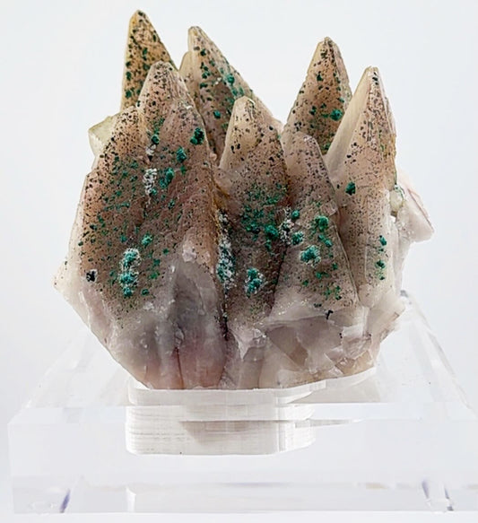 Ancient chemistry frozen in crystal form