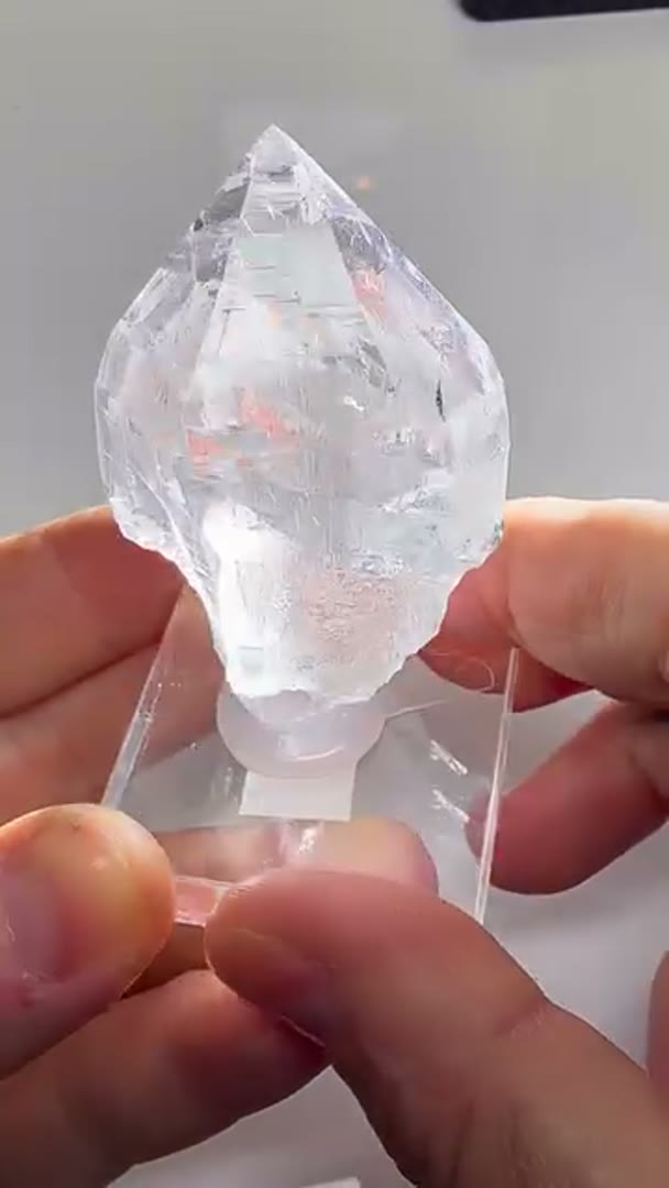 Himalayan Quartz  works as any other Quartz crystal, except for the energy…