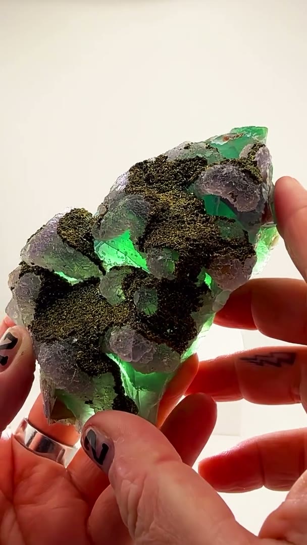 Emerald Green w some purple Perfection