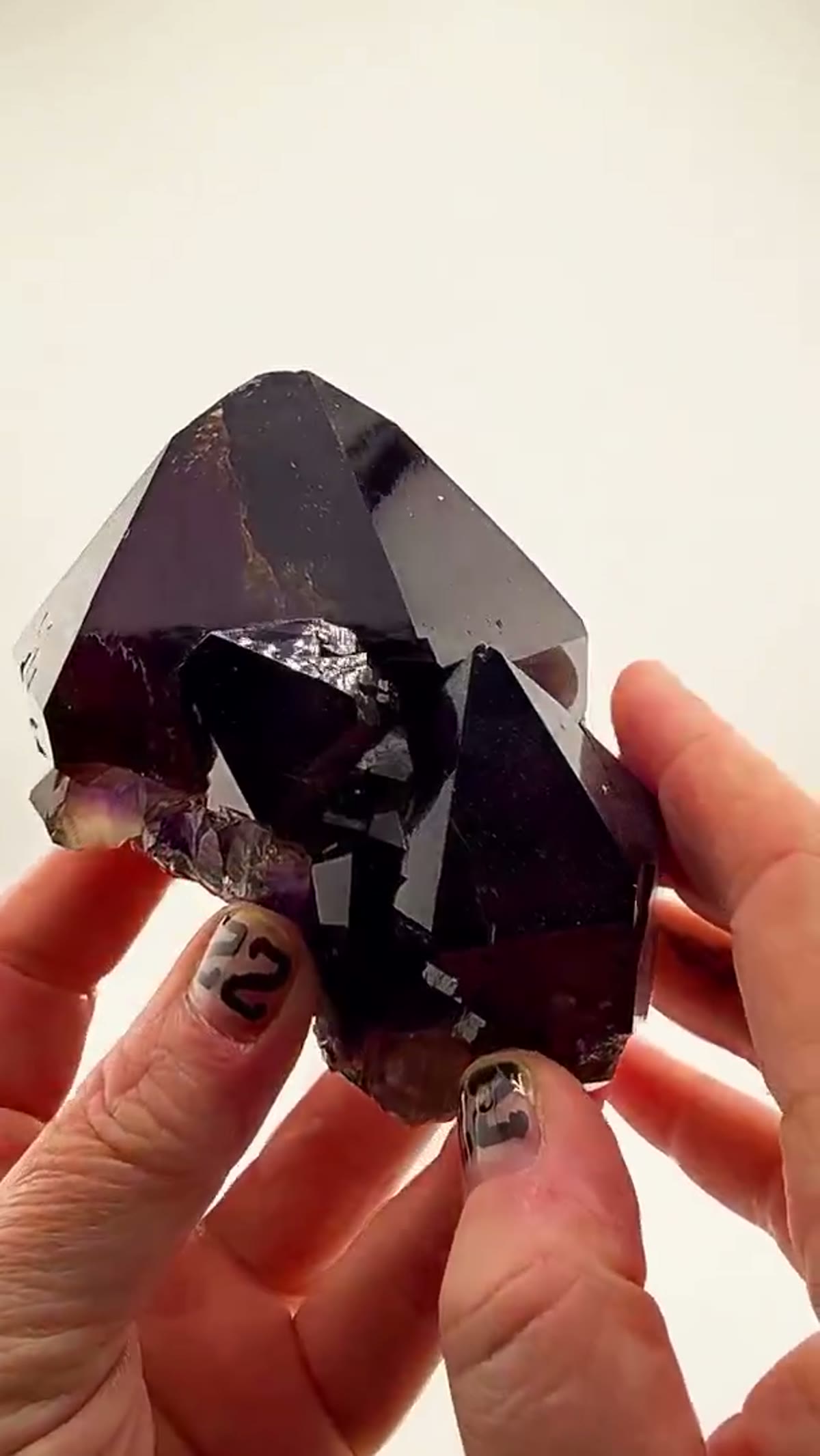 Amethyst Specimen: Straight out of the Galaxy Pocket in the Pilbara region of - view 2