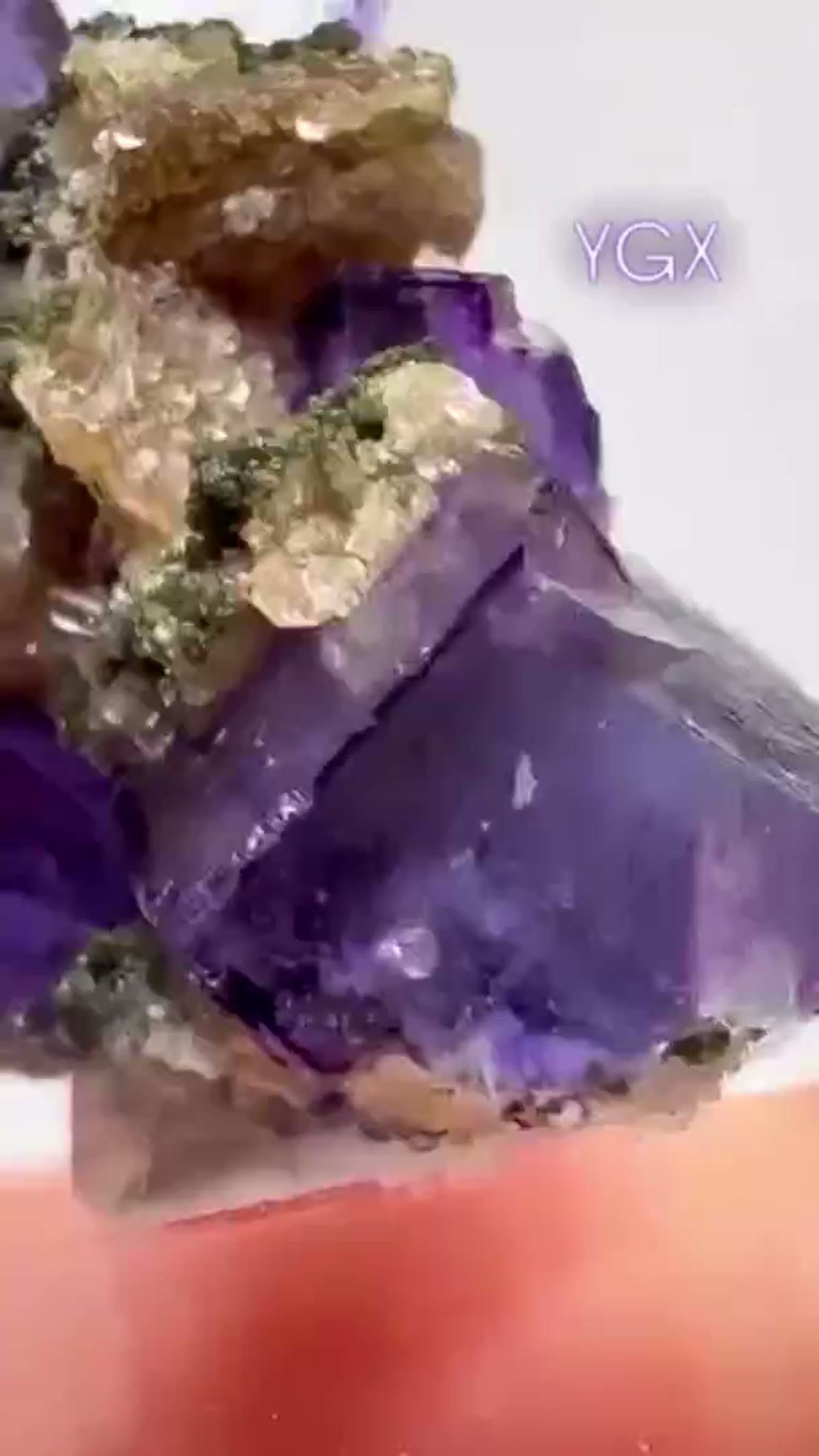Fluorite Specimen from China: YGX Fluorite - view 2