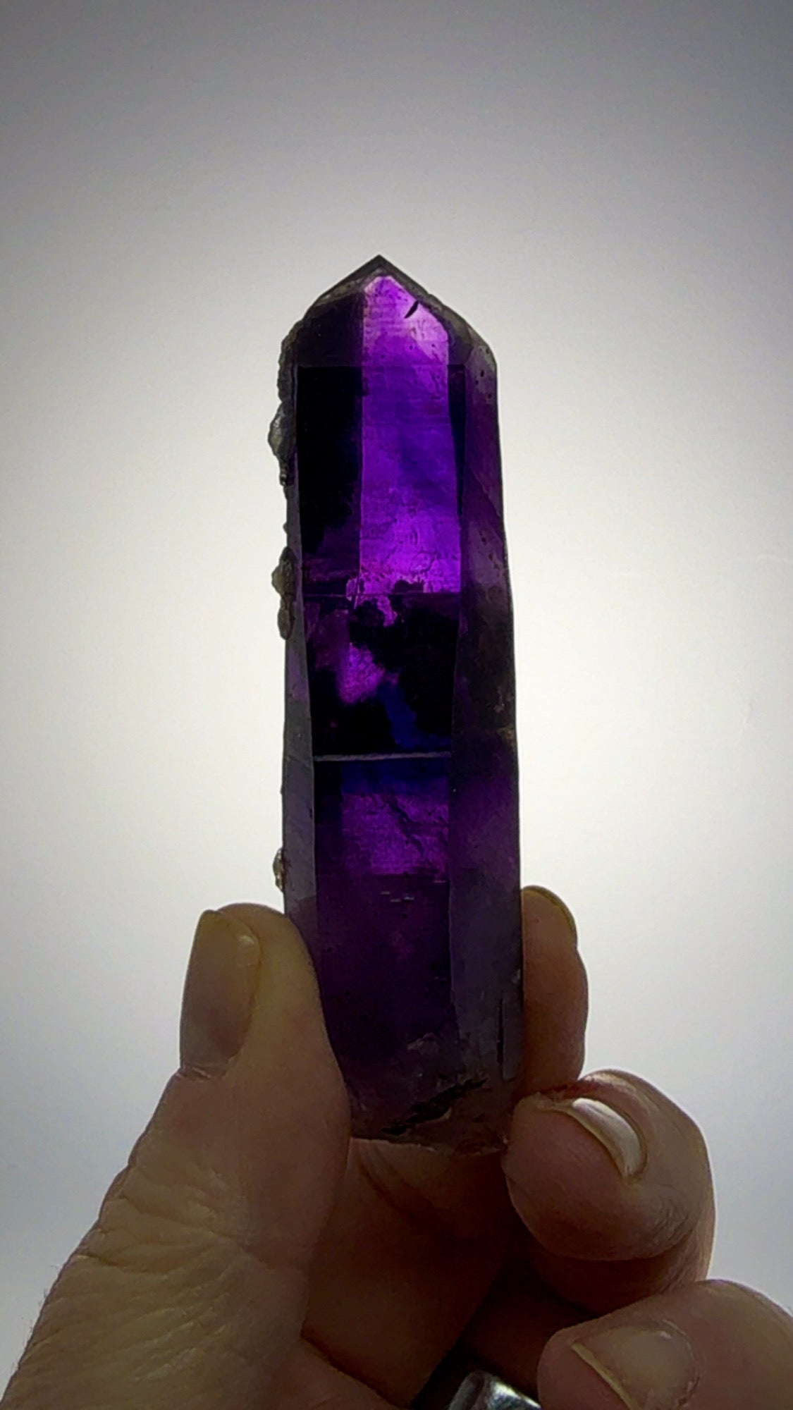 Buks Claim Amethyst 53.87 grams