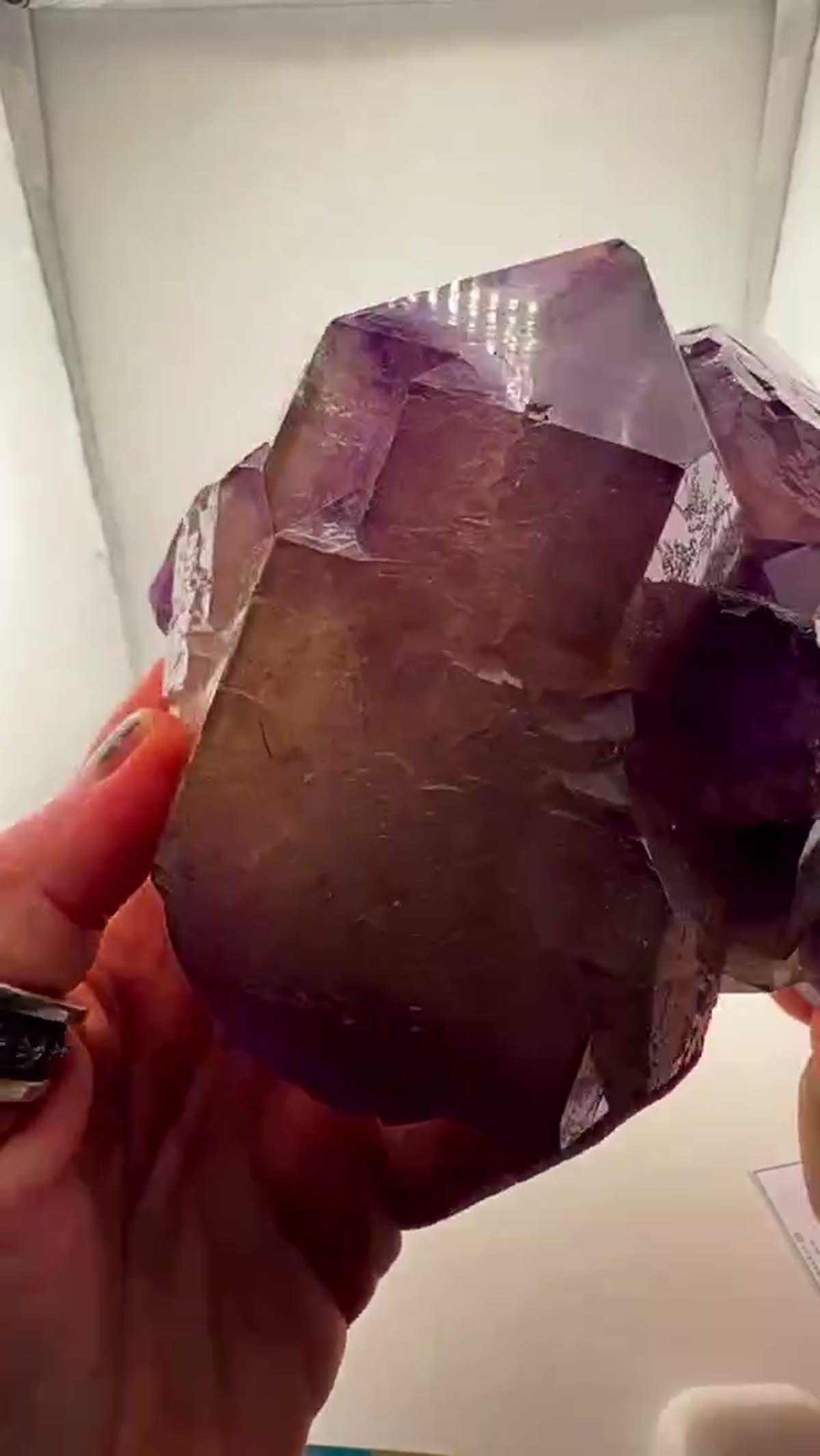 Amethyst Specimen: Super massive presence… straight out of the Pilbara - view 3