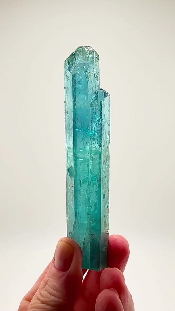 NIGERIAN AQUAMARINE KNOCKOUT