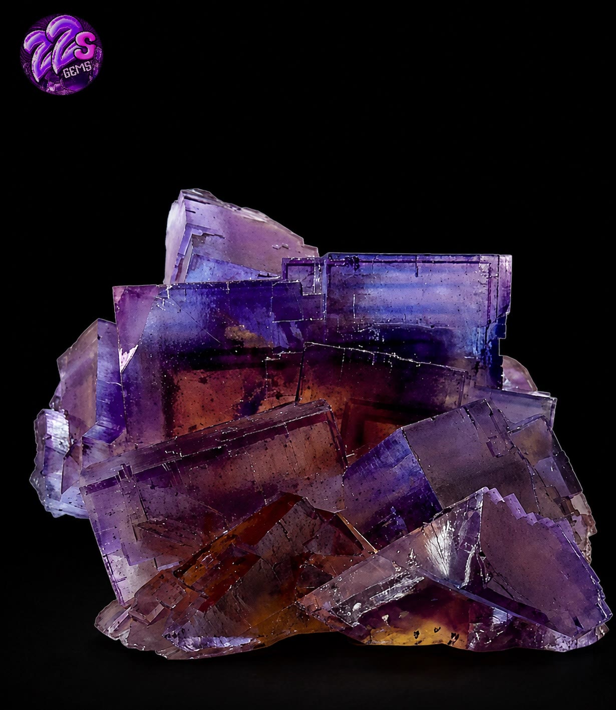 FIVE COLORS. ONE LEGENDARY FLUORITE