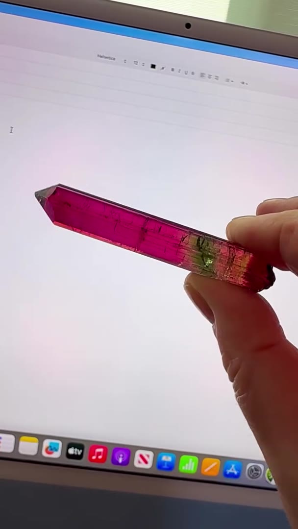 BRAZILIAN TOURMALINE — PLEOCHROISM ON FULL DISPLAY