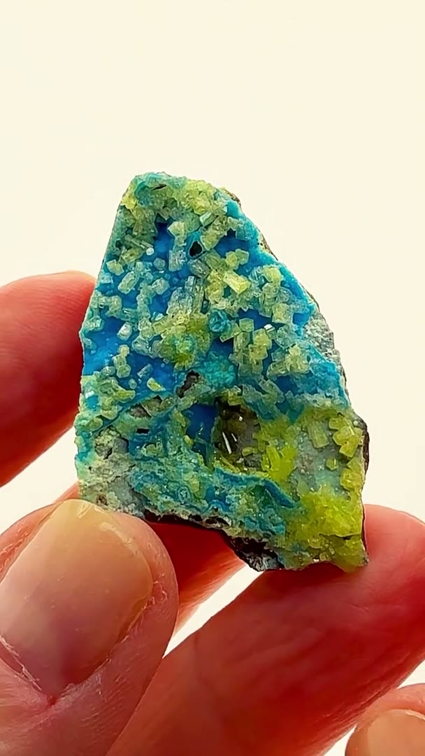 One of the most coveted color combinations in the mineral world