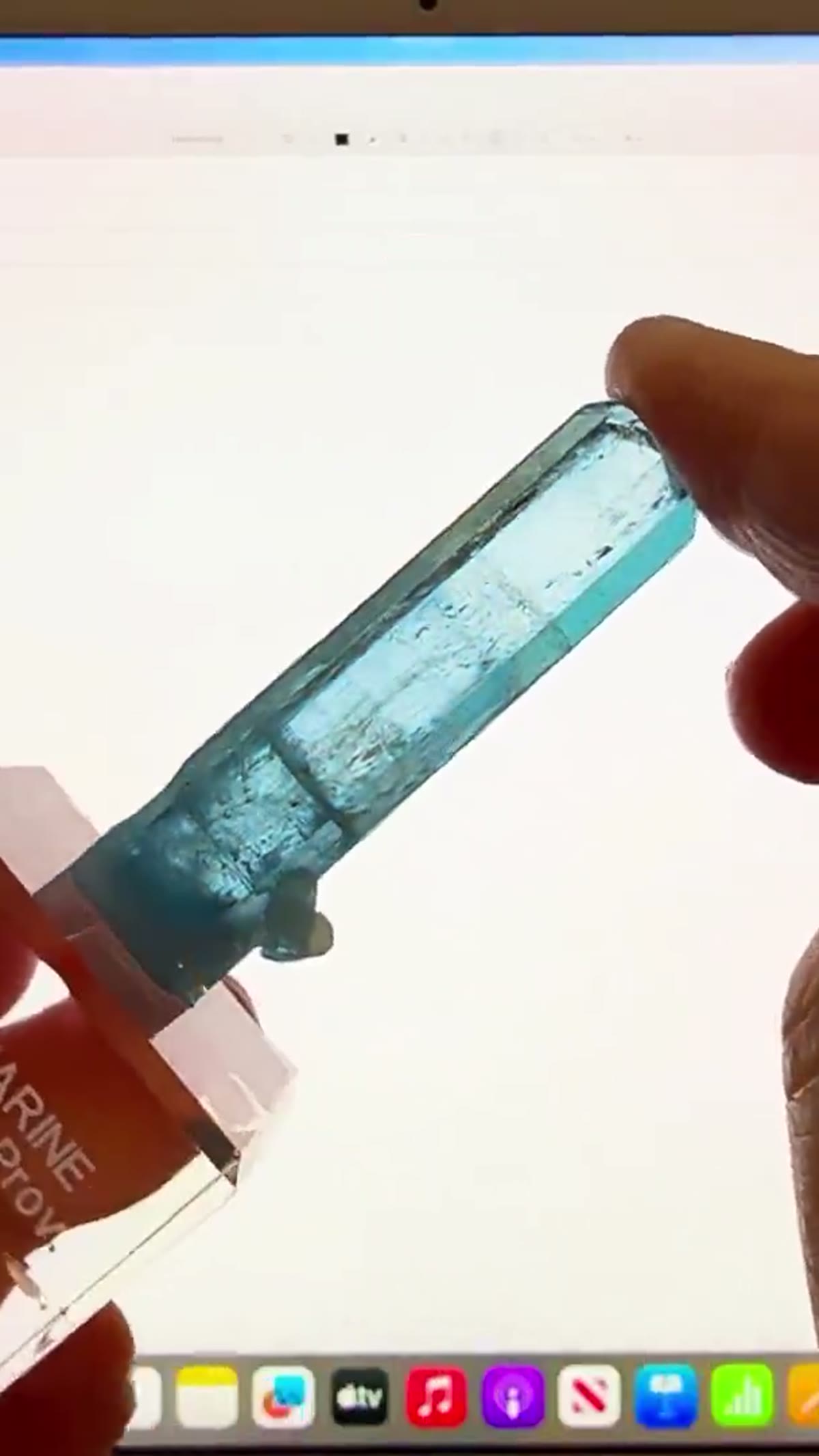 Aquamarine Specimen from Vietnam, 18 g: A Different Shade with Every Turn - view 3