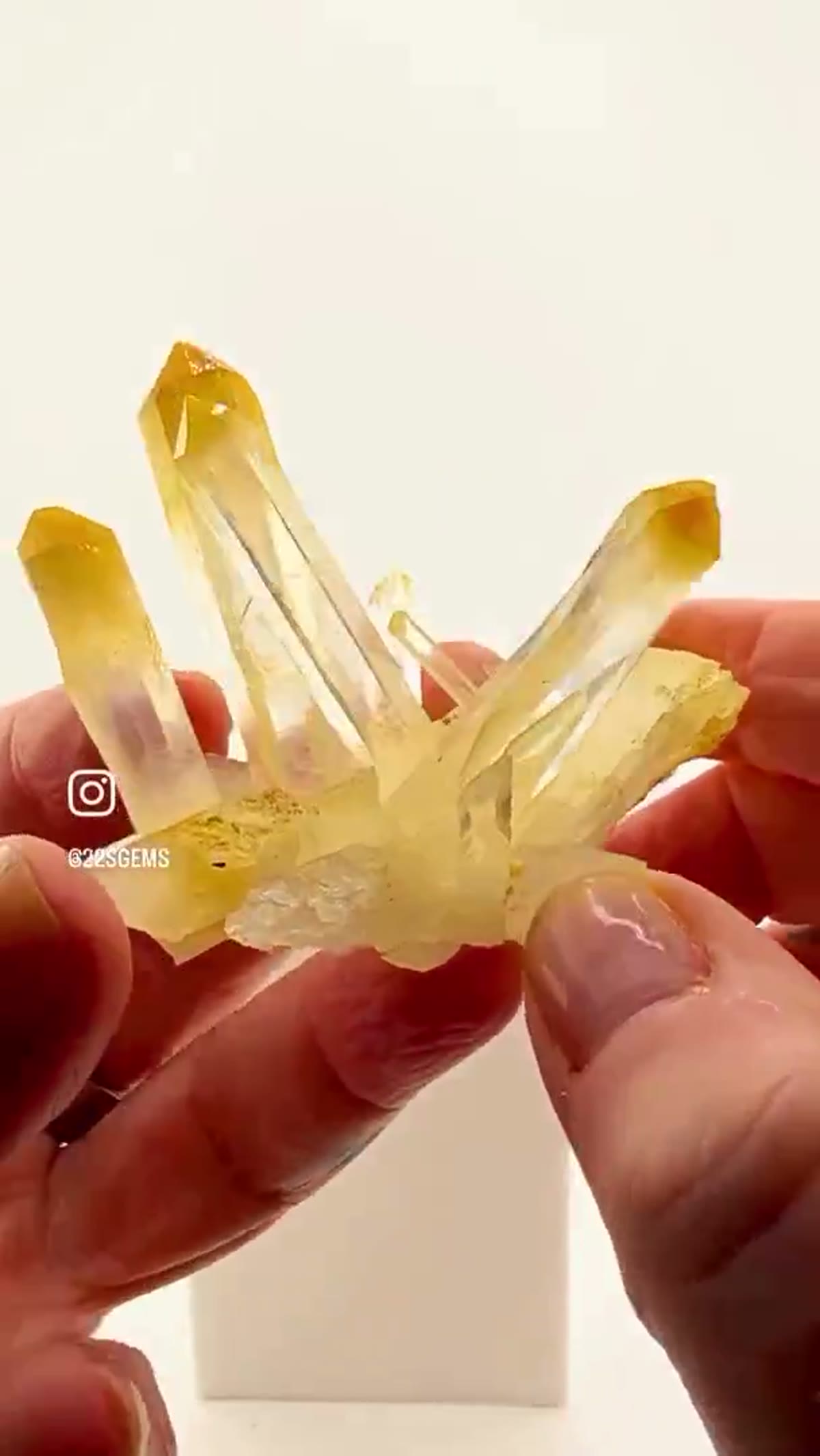 Quartz Specimen, 68.67 g: Colombian Mango Quartz Perfection - view 2