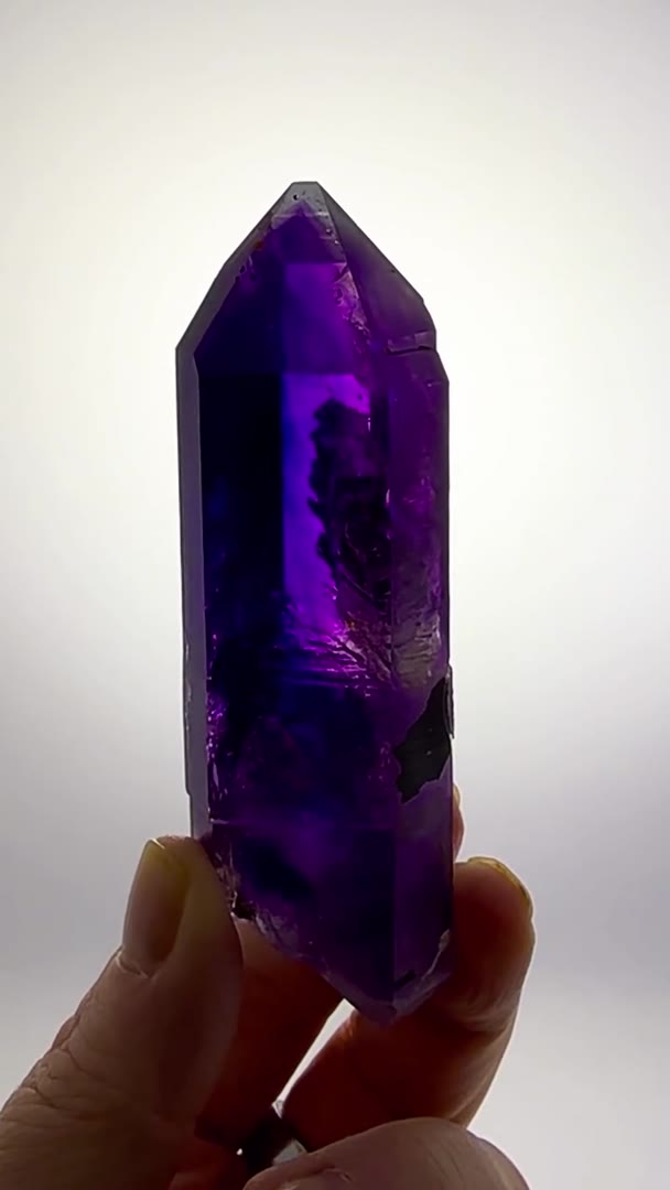 155.46 GRAMS OF BLURPLE BRILLIANCE