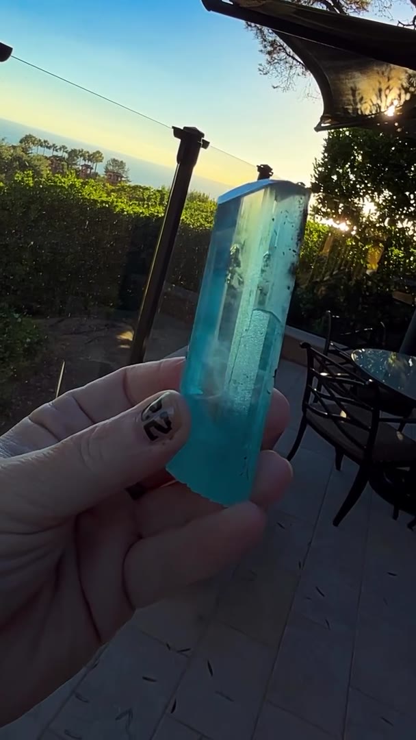140.62 GRAMS OF SHIGAR BLUE AT SUNSET