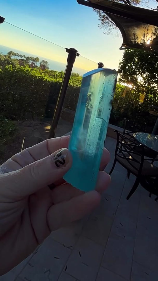 140.62 GRAMS OF SHIGAR BLUE AT SUNSET
