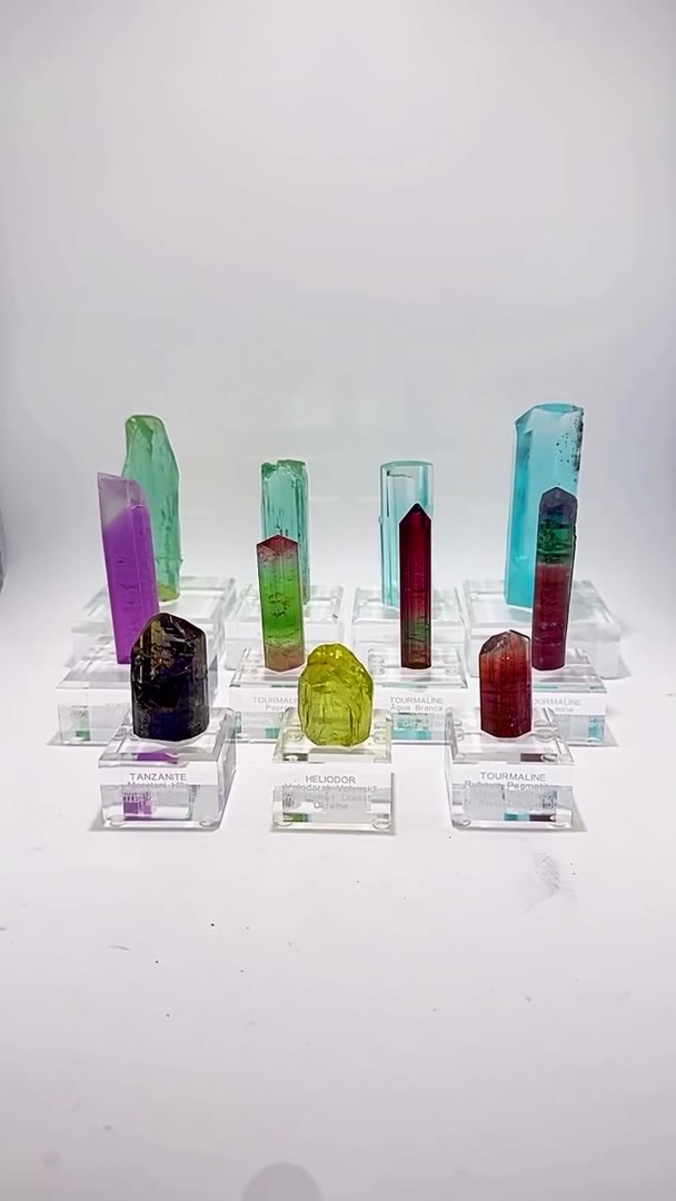 THE BASE COMPLETES THE SPECIMEN