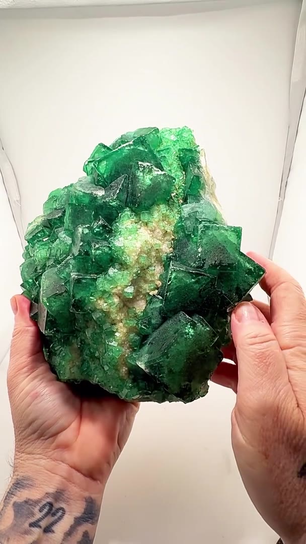 LARGE MADAGASCAR GREEN FLUORITE — CUBE CITY