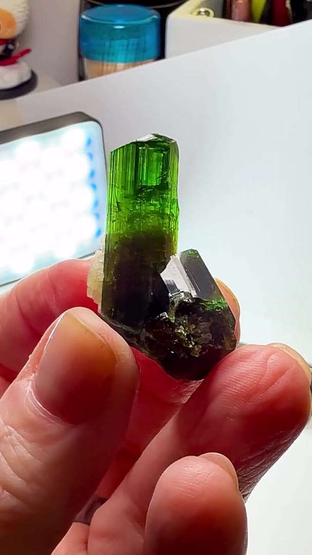 11.47 GRAMS OF CHROME DRAVITE MAGIC