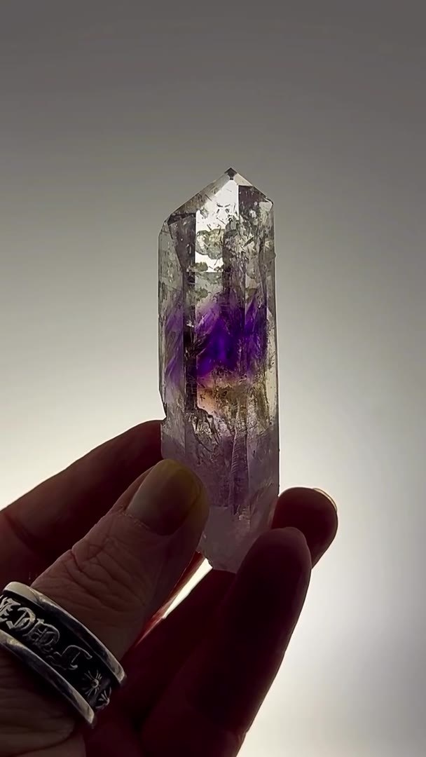 STREEP MINE MAGIC IN THE LIGHT