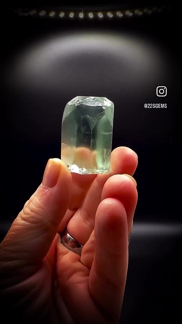 MEDINA AQUAMARINE GEM BOMB
