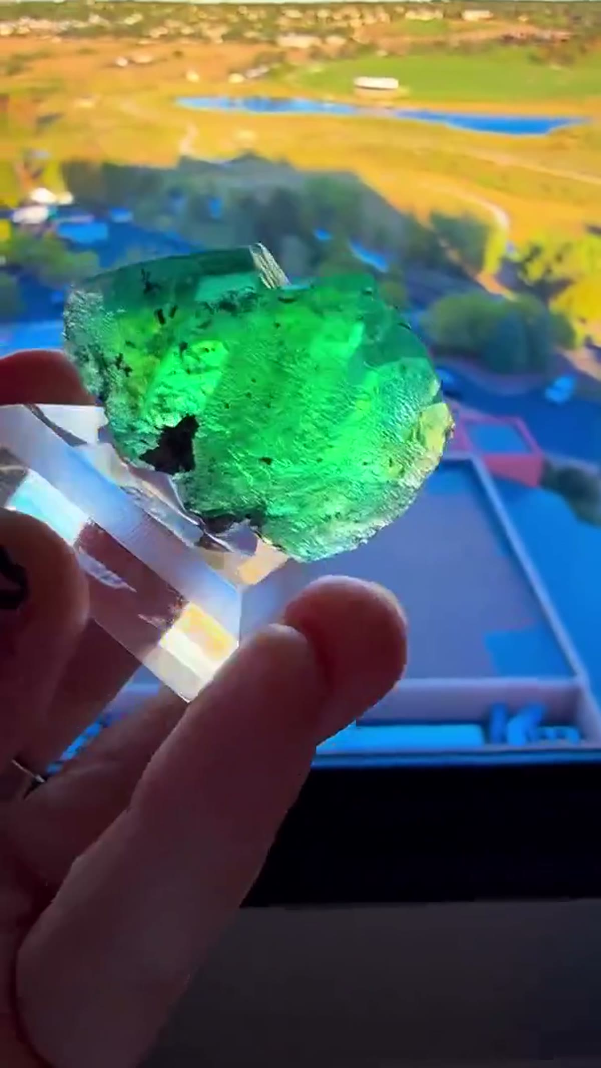 Fluorite Specimen: Electric Green - view 3