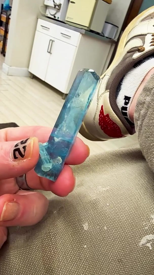 VIETNAM BLUE… WITH A FRESH 22 ON DECK