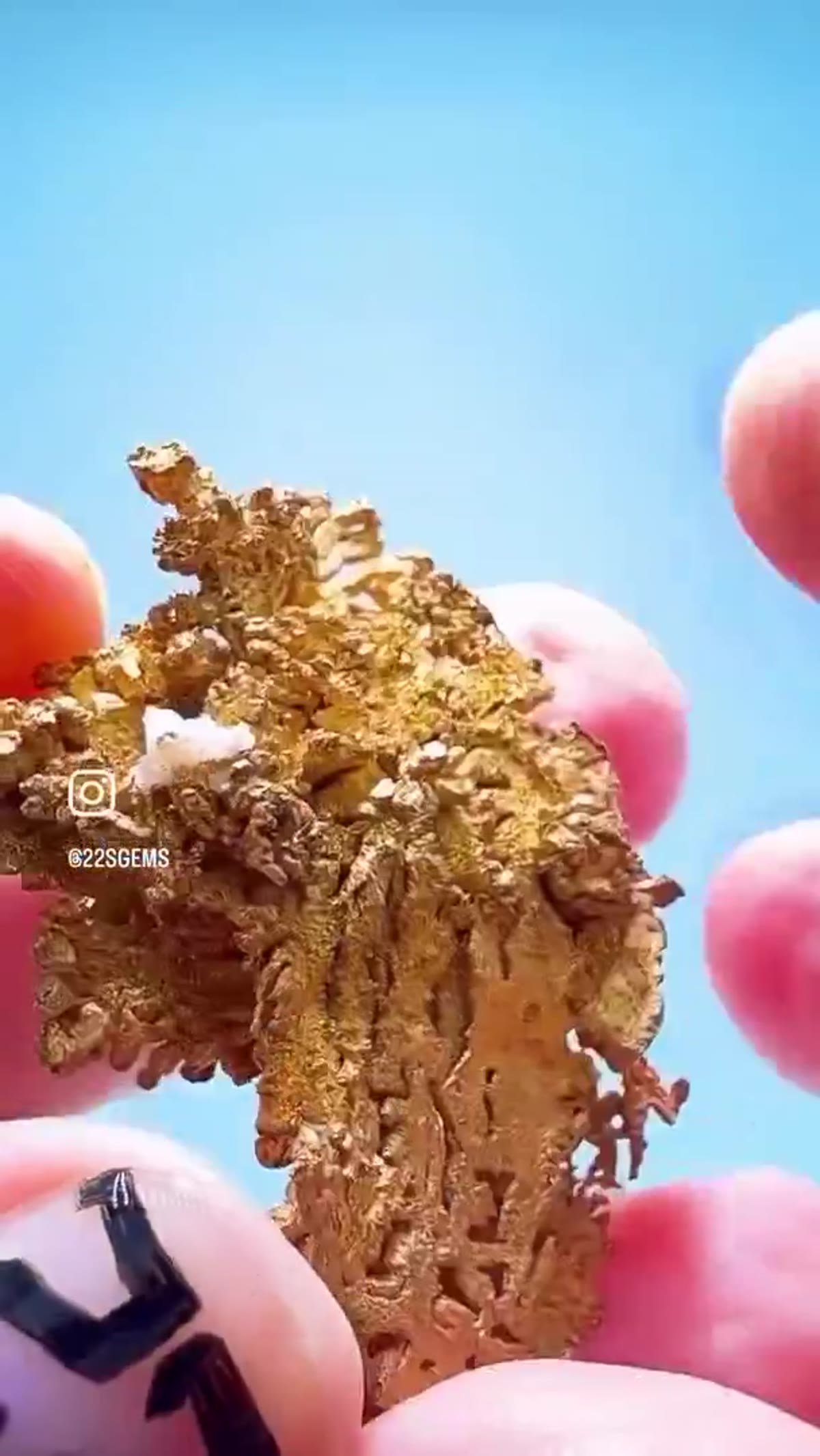 Gold Specimen, 22.17 g - view 2