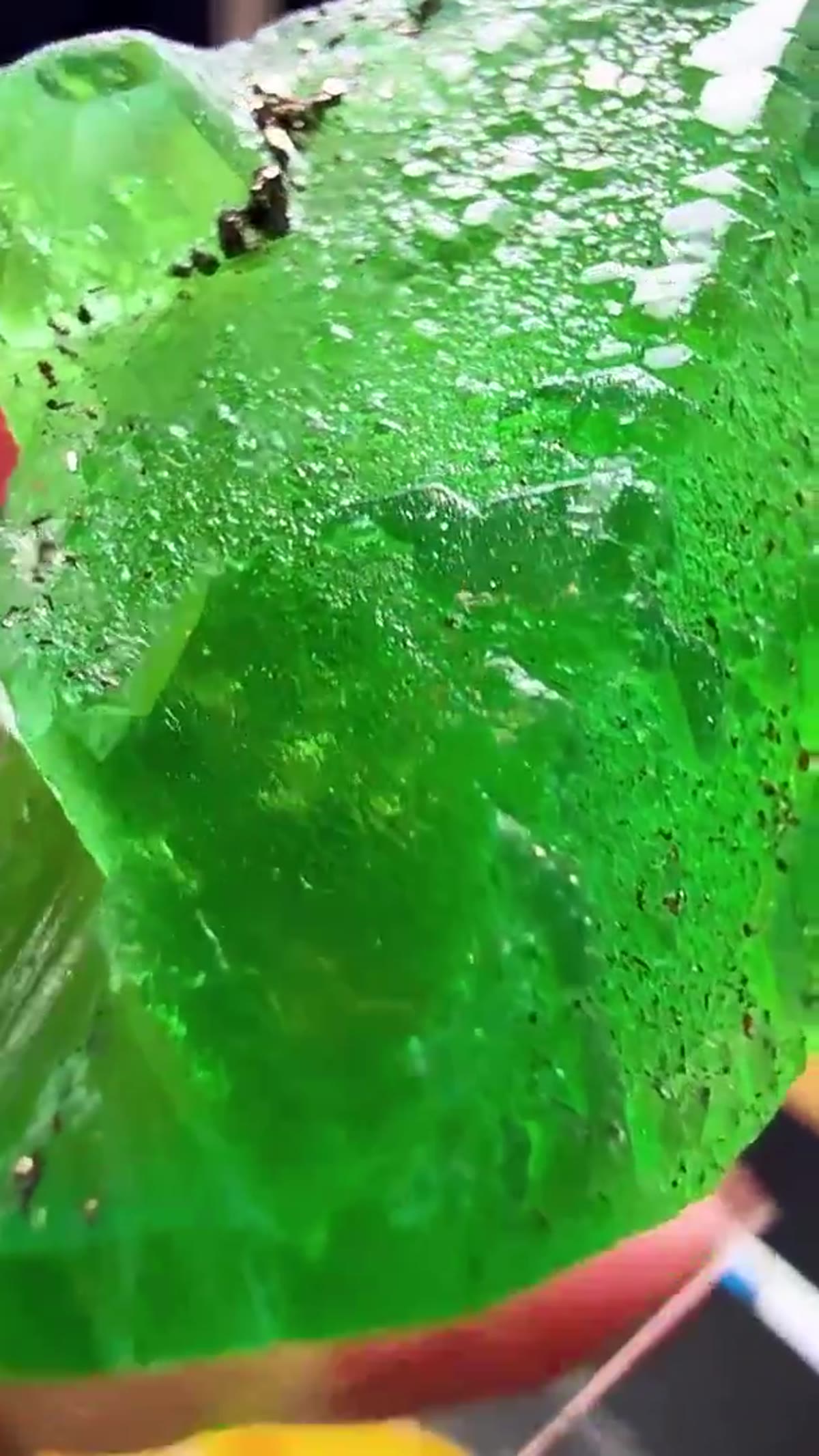 Fluorite Specimen from Illinois, USA: Peruvian Fluorite - view 4