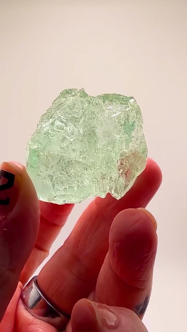 47.3 GRAMS OF INSANELY ETCHED BRAZILIAN AQUAMARINE ICE