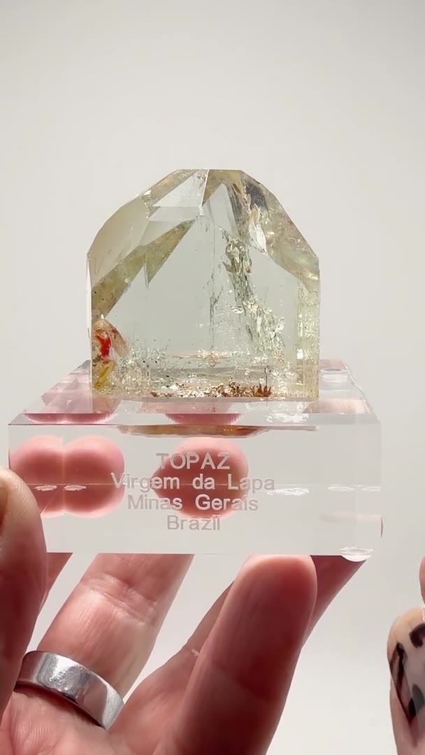 BRAZILIAN TOPAZ PERFECTION