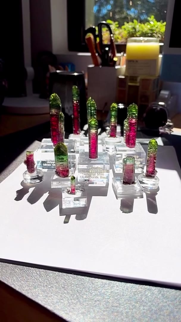 CHAMELEON POCKET TOURMALINE INSANITY!!!