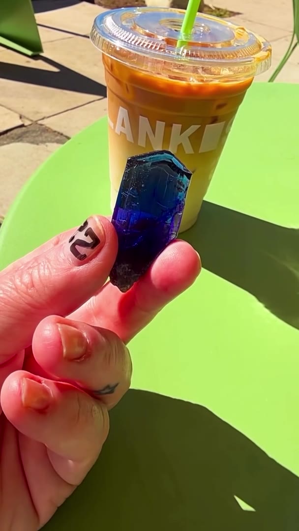 WHEN THE SUN HITS… AND THE COFFEE IS JUST RIGHT!
