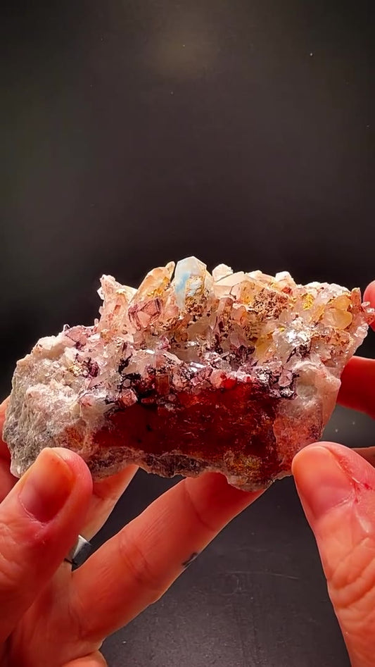 PAPAGOITE MAGIC… BLUE FIRE TRAPPED IN QUARTZ!