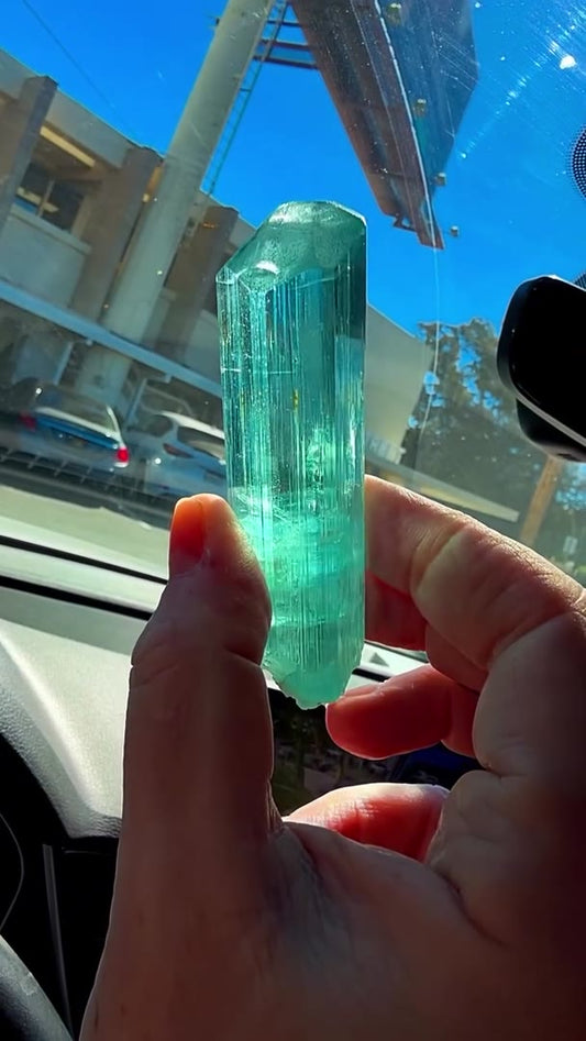81.74 GRAMS OF MEDINA AQUAMARINE MAGIC… CAR SEAT EDITION!