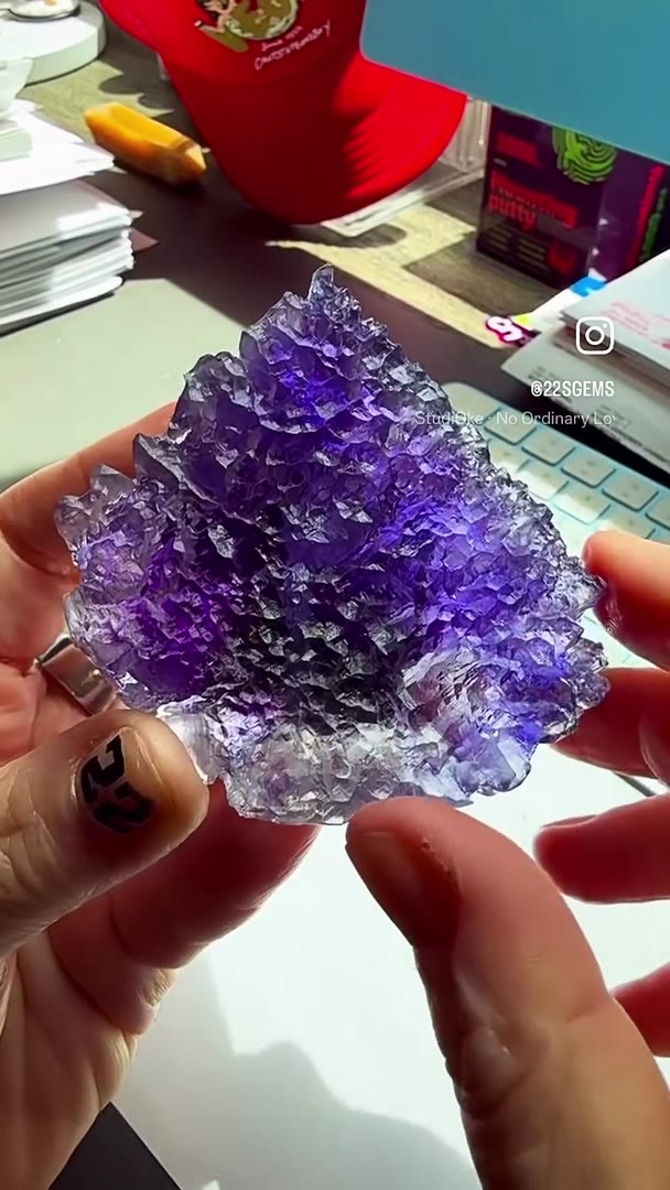 ZOGNO FLUORITE… A PURPLE MASTERPIECE FROM ITALY!