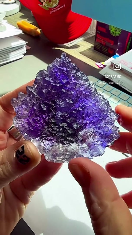 ZOGNO FLUORITE… A PURPLE MASTERPIECE FROM ITALY!