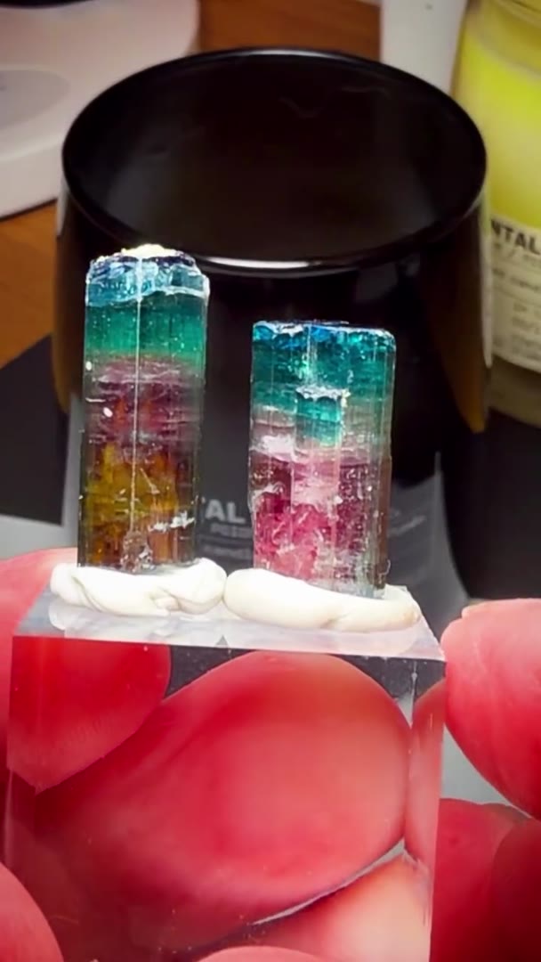 TWO LEGENDS FROM THE HISTORIC 1998 SAPO FIND… BRAZILIAN TOURMALINE ROYALTY!