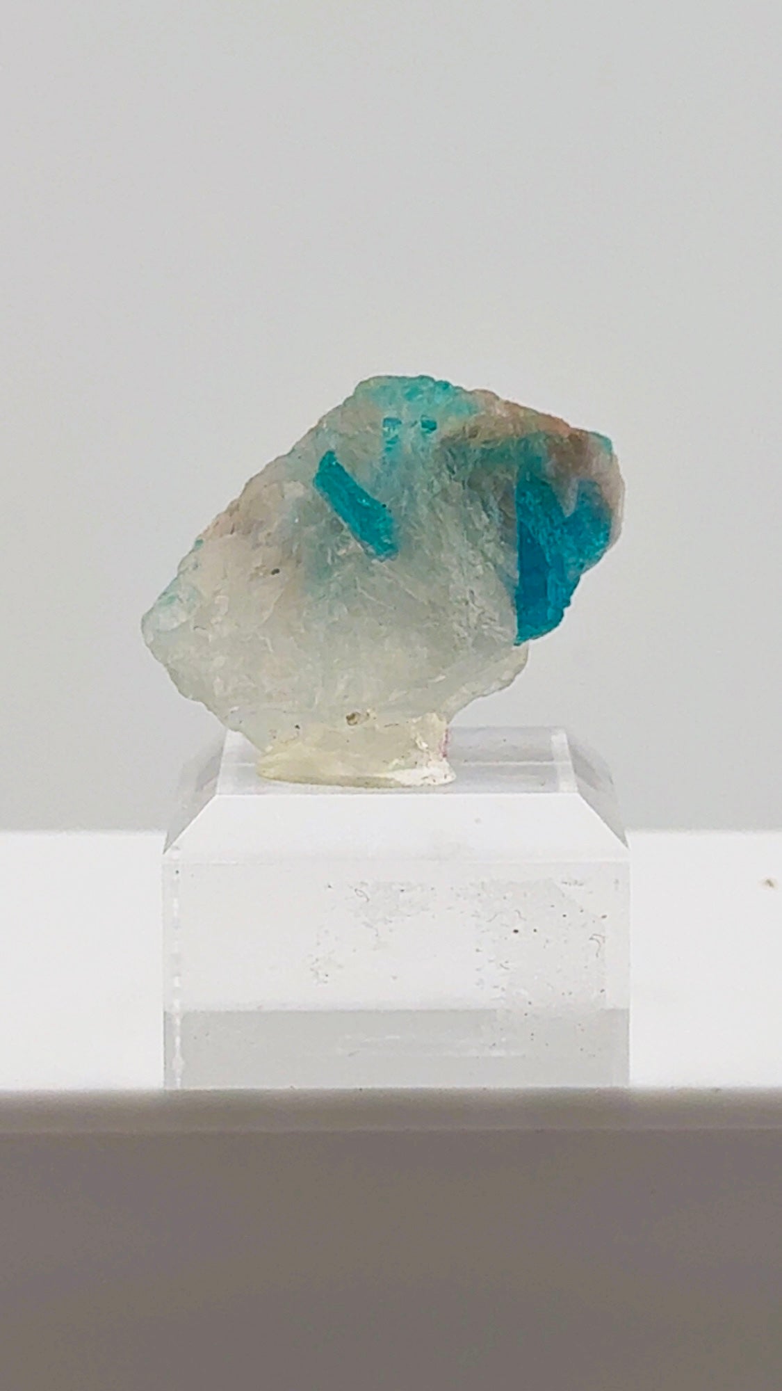 That stunning Blue Paraiba Tourmaline in Quartz from Brazil