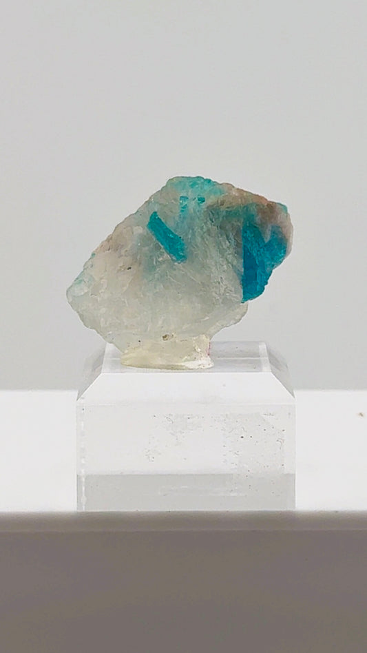 That stunning Blue Paraiba Tourmaline in Quartz from Brazil