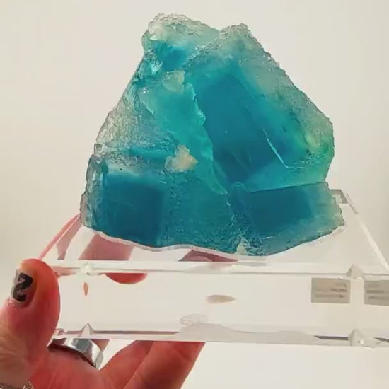 ICE BLUE PERFECTION