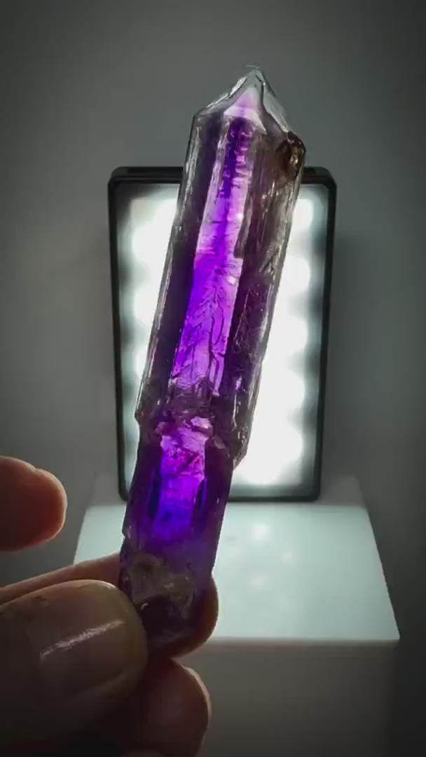 Not your everyday discovery... Pinky Mine DT  #pinkymine #fineminerals…