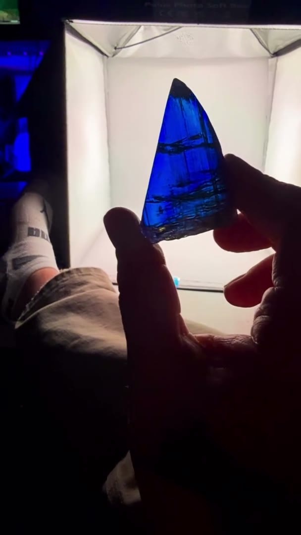 Pure optical insanity… on a massive scale