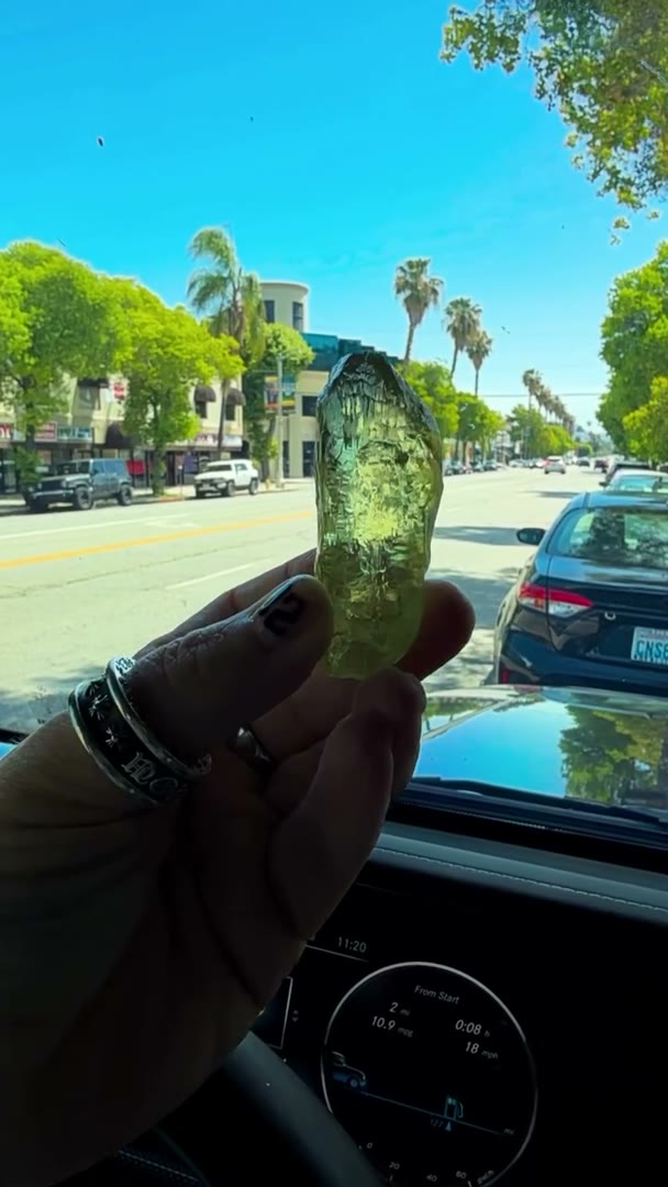 LIQUID SUN IN CRYSTAL FORM