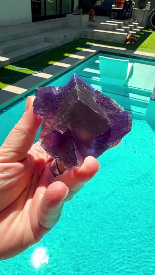 POOLSIDE WITH A DENTON MINE CLASSIC