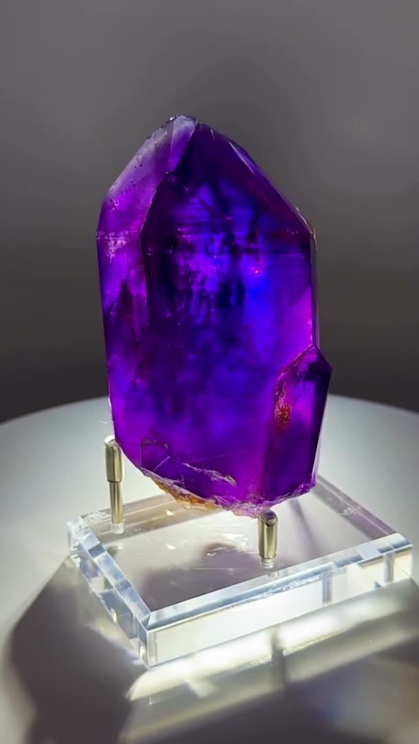 303.55 GRAMS OF PURE BLURPLE MADNESS